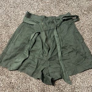 Green paper bag shorts size 4